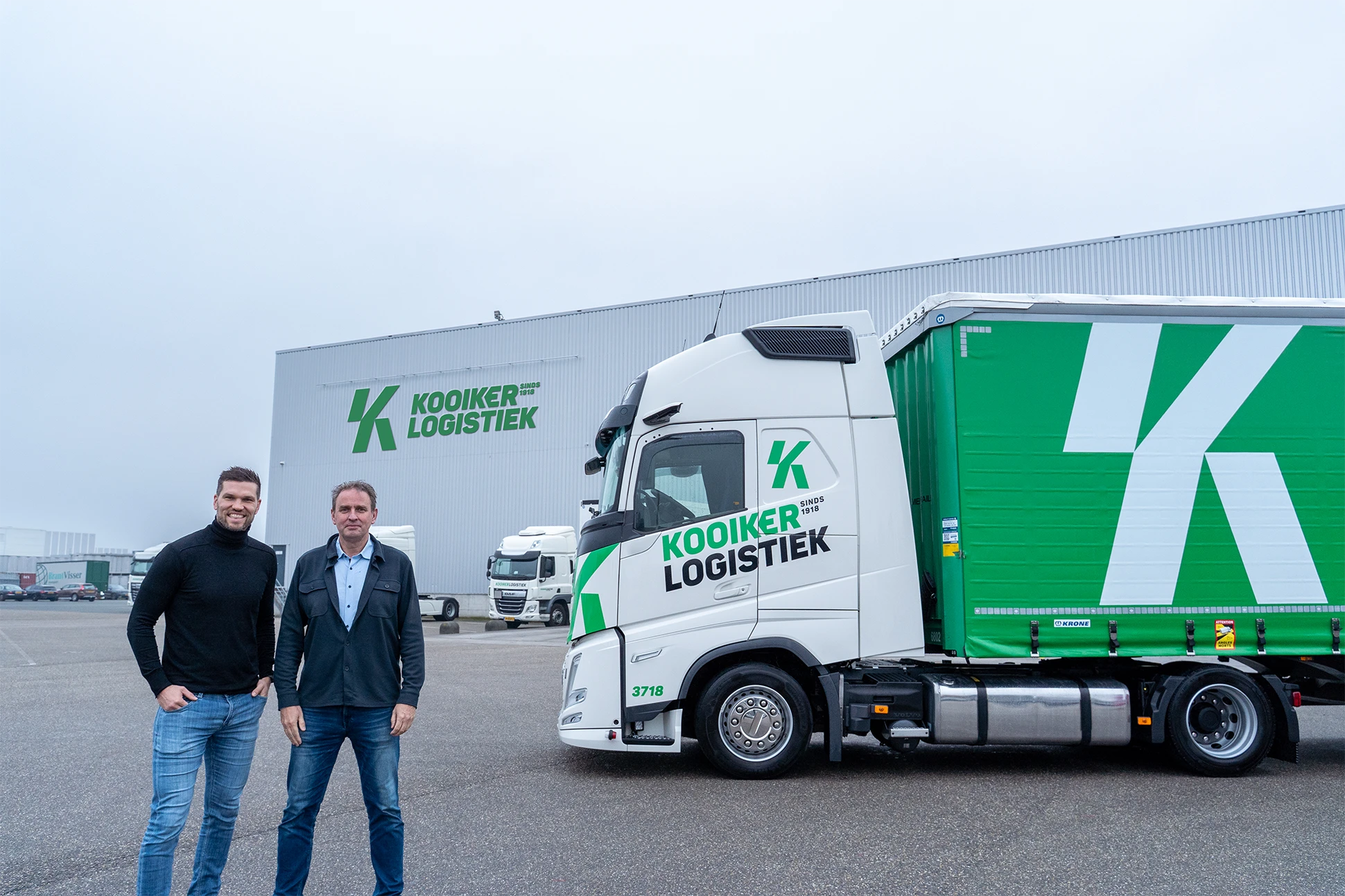 Rebranding transportbedrijf Kooiker Logistiek familiemerk